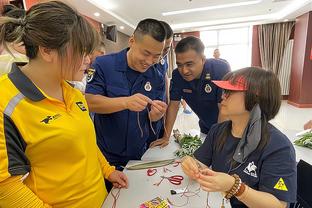 矣进宏：仰望星空 既然选择了远方 便只顾风雨兼程